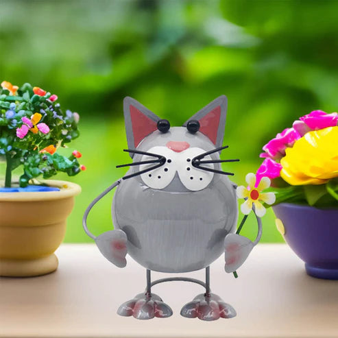 Bright Eyes Grey Cat Garden Ornament 19cm